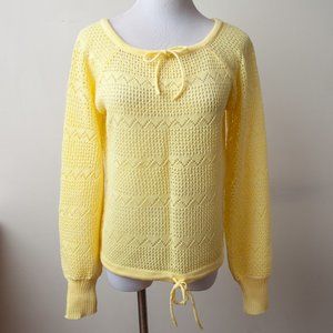 Vintage Yellow Pointelle Sweater with Bow Details 100% Acrylic Taiwan Size M
